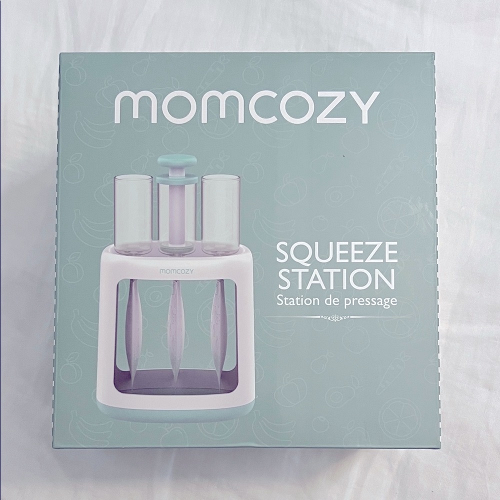 Momcozy Squeeze Station with Reusable Pouches - Mint Green and Cream - Picture 2 of 15